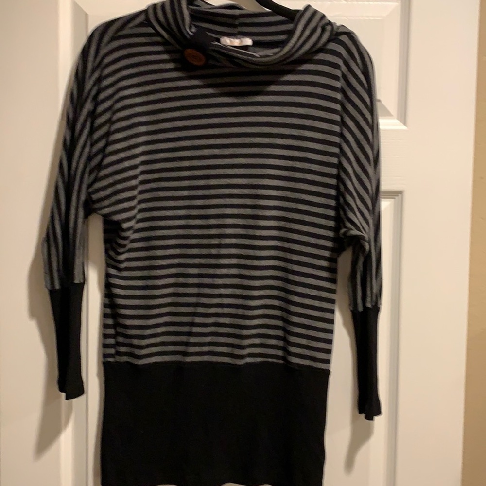 Kaitlyn lightweight striped sweater